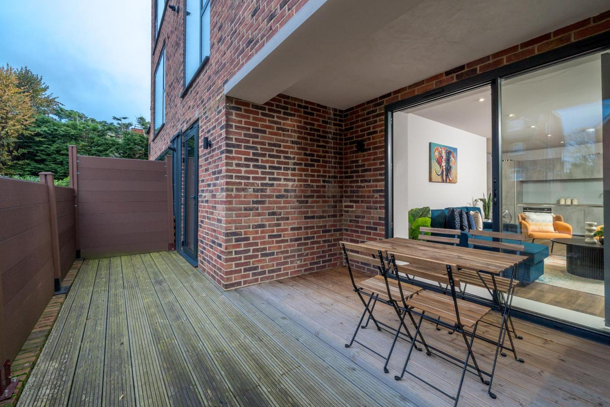 Boutique Lux London Apartments-Free Parking Totteridge Εξωτερικό φωτογραφία